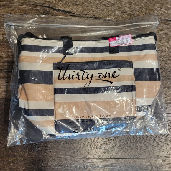 Thirty One- Round About Cooler Tote- NWOT - Picture 4 of 7